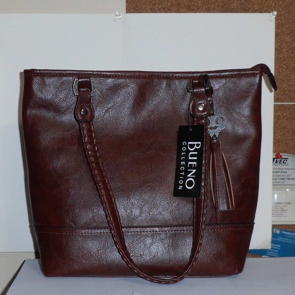 Bueno Purse.